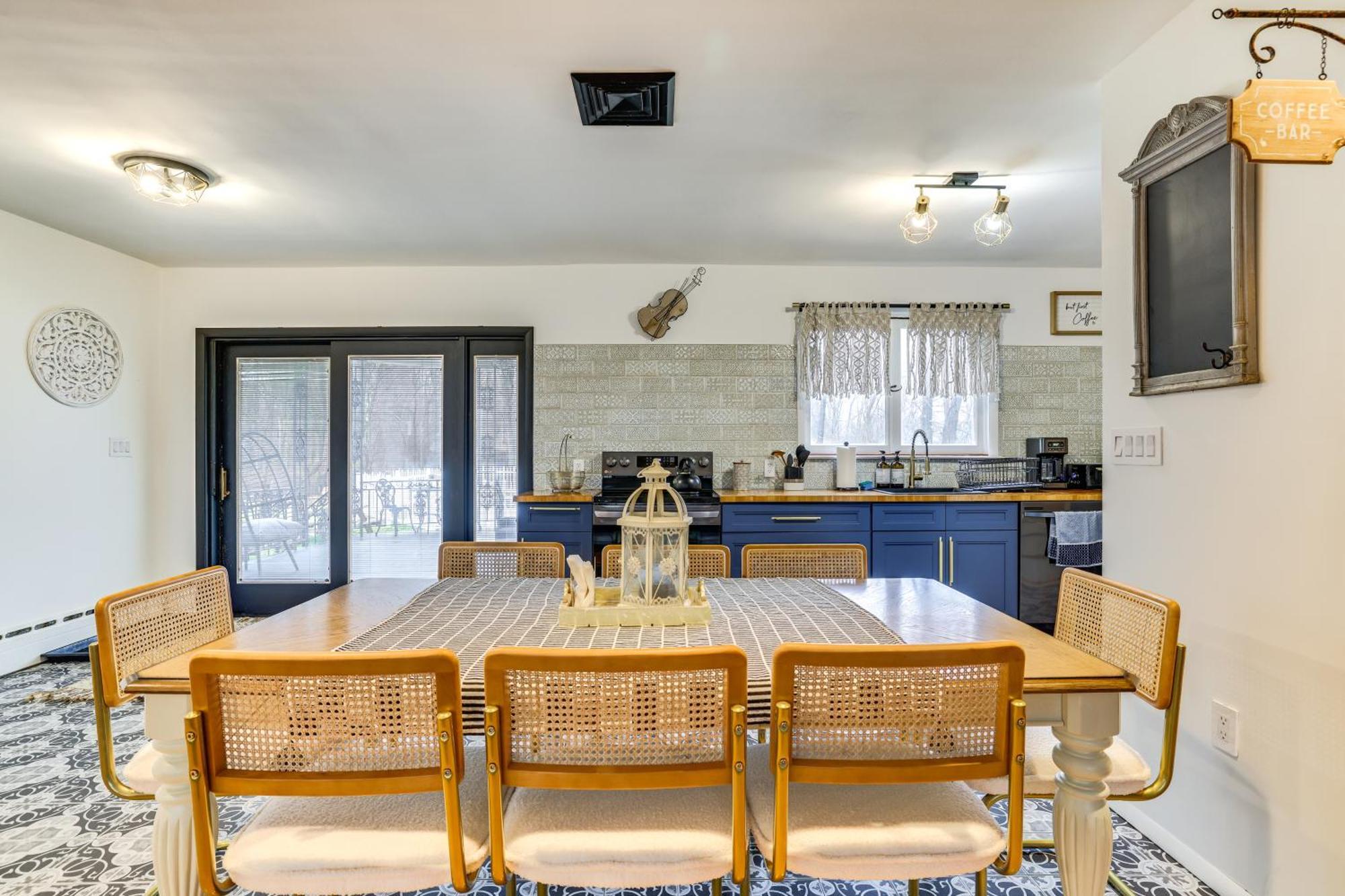 Holiday home Charming With Game And Private Pool!