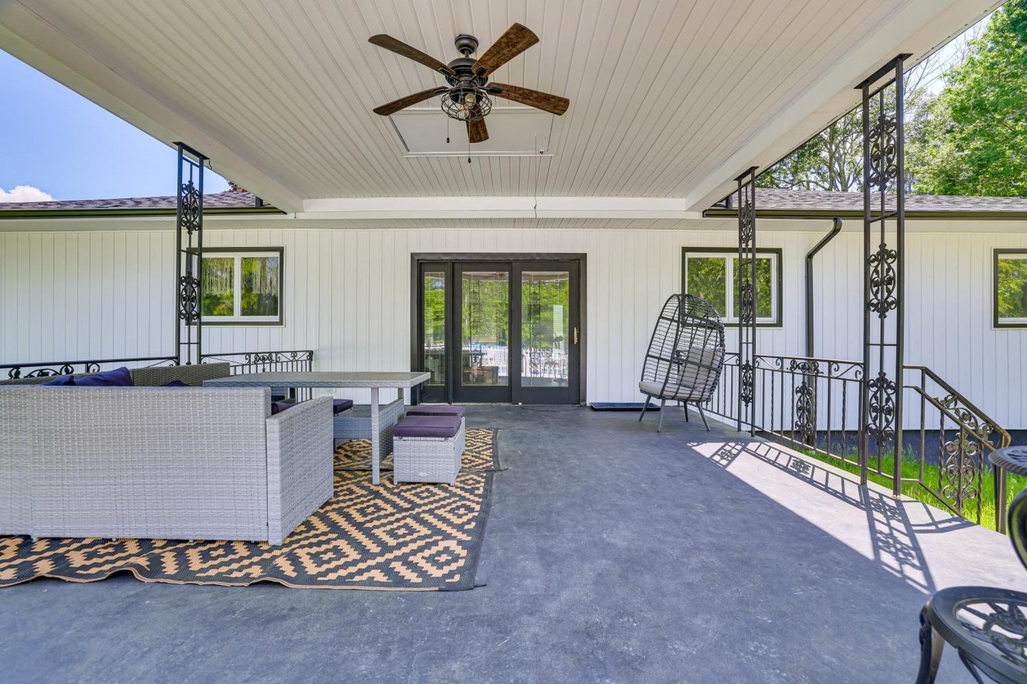 Holiday home Charming With Game And Private Pool!